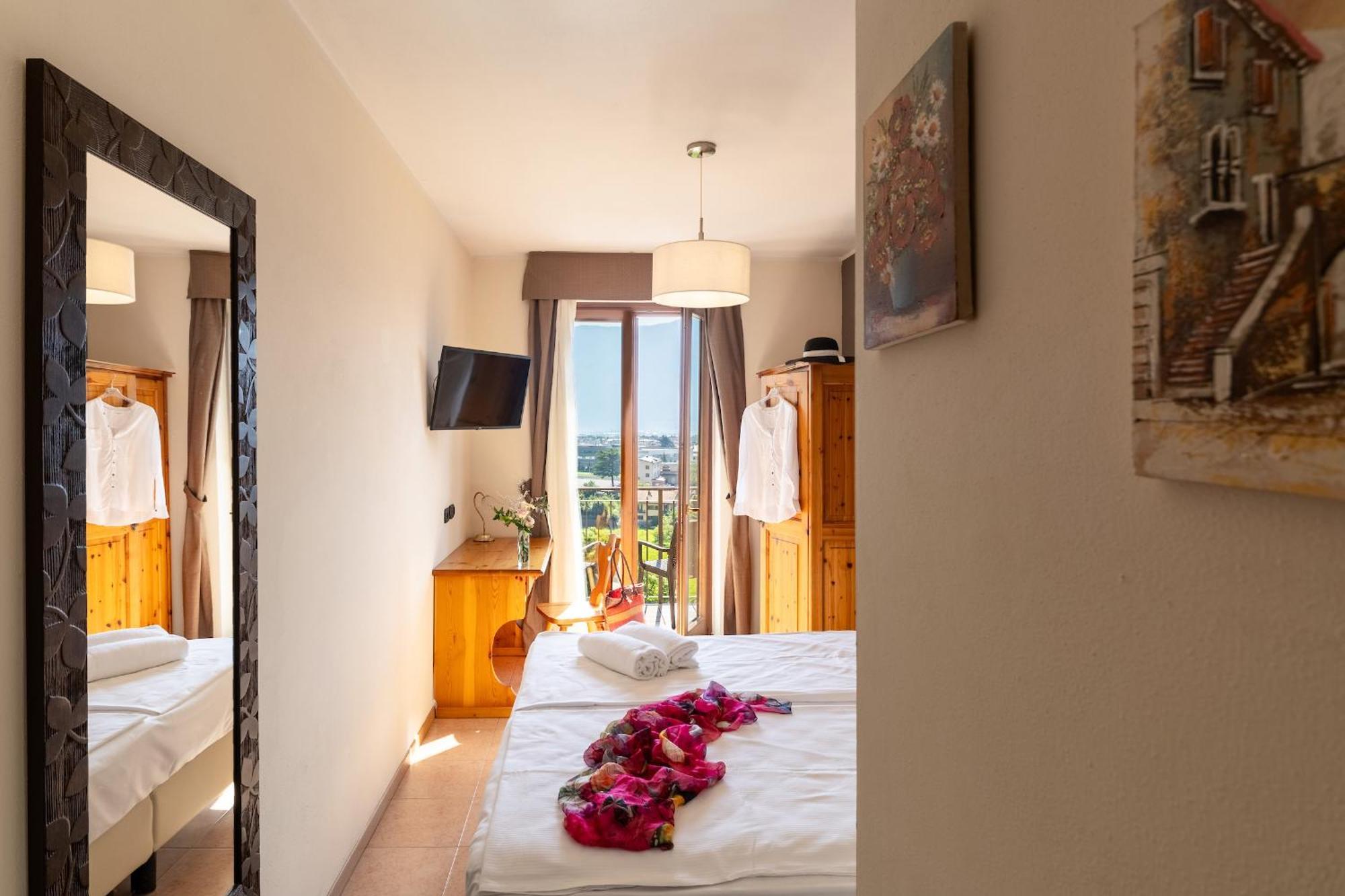 Вилла Agritur Eden Marone Рива-дель-Гарда Экстерьер фото